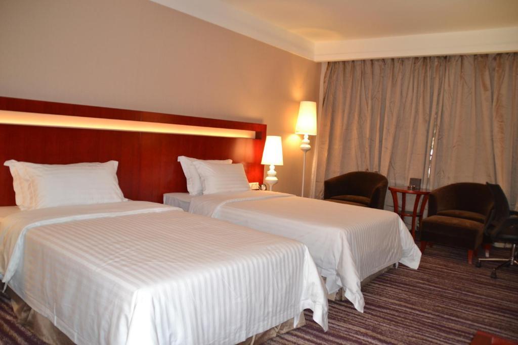Elite Garden Hotel Yangshuo Kamer foto